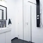 Apartment Stylish Large At Super Location *
