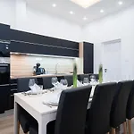Apartment Stylish Large At Super Location Budapest